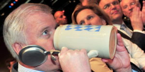 Foto: Peter Kneffel dpa/lby